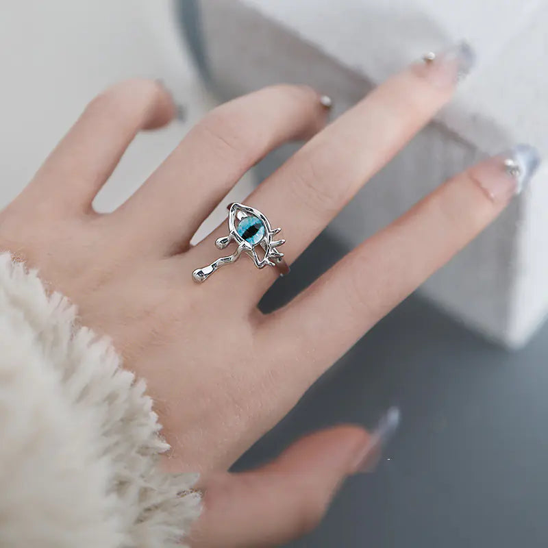 Devil's Eye Cat Ring